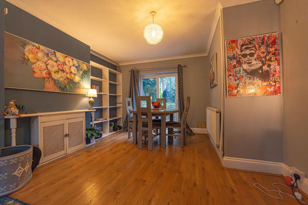 Lounge/Diner