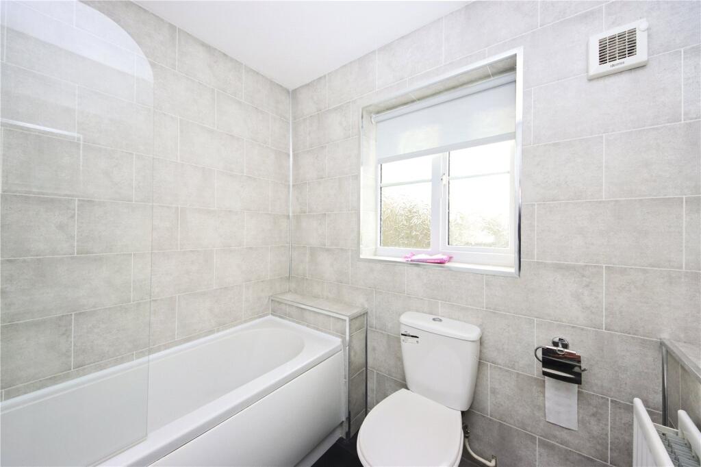 Bathroom/Wc