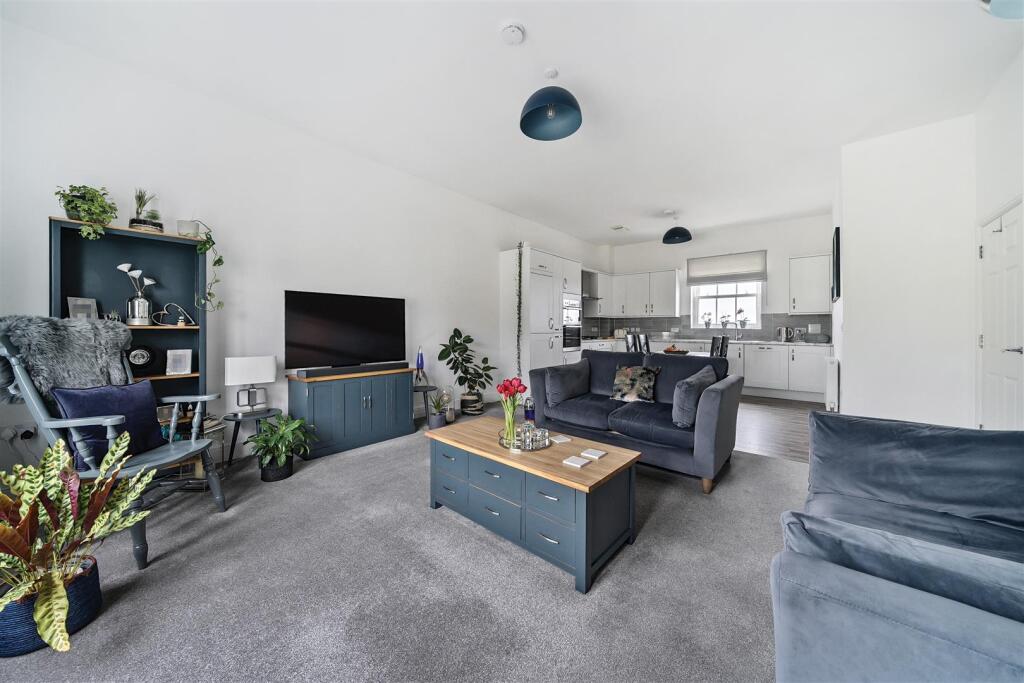 Sitting Room to Kitchen