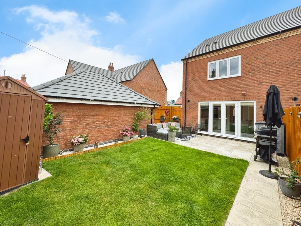 121 Excelsior Way, Sileby, Loughborough, LE12 7XE