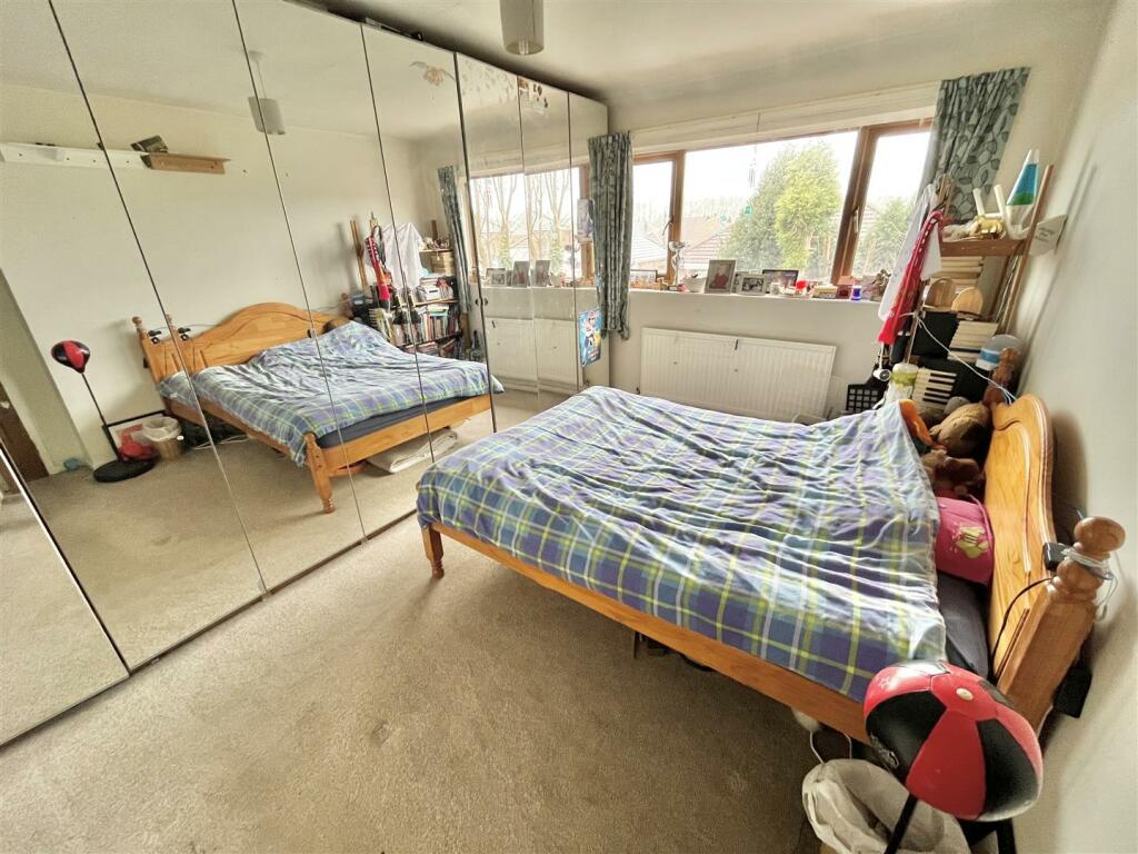 Bedroom 2.jpg