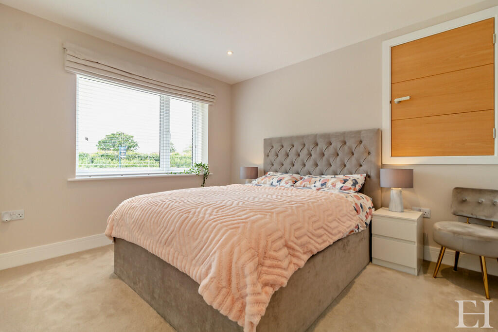 8598904-interiorW...