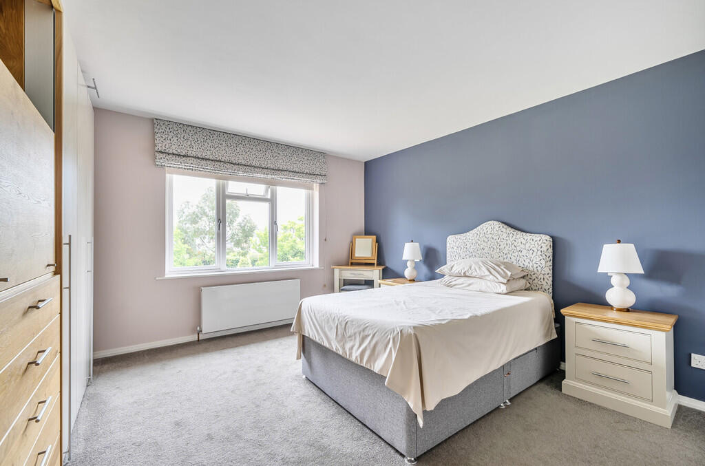 1309308-18-684b2e...