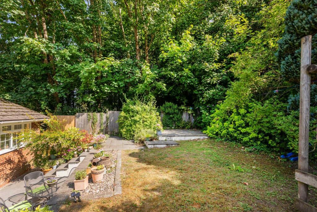 68 Valley Road-5.jpg