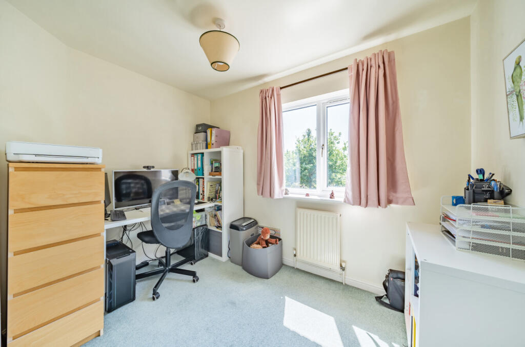 1320524-4-686fc91...