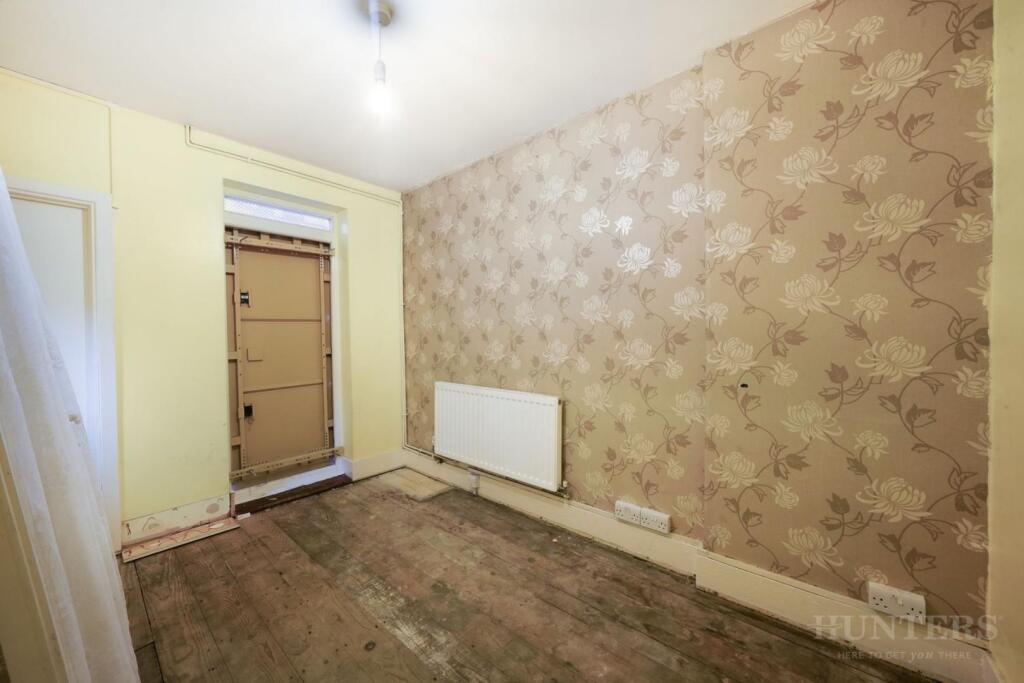 124, Lordship Lane London,  - jFIJGQ9pKzpuVNpsUaAK