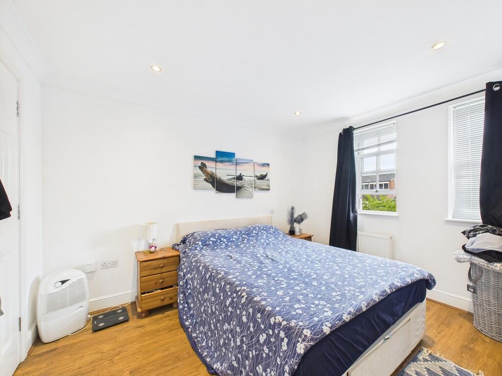 CAM01835G0-PR0267...