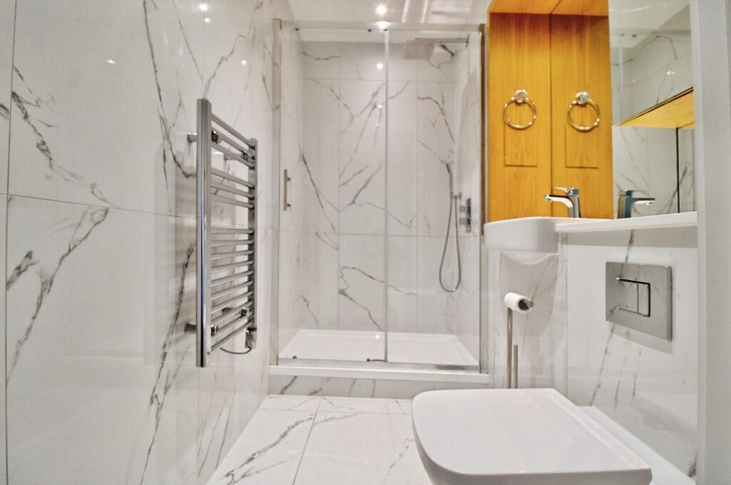 London Road, Romford, London, RM7