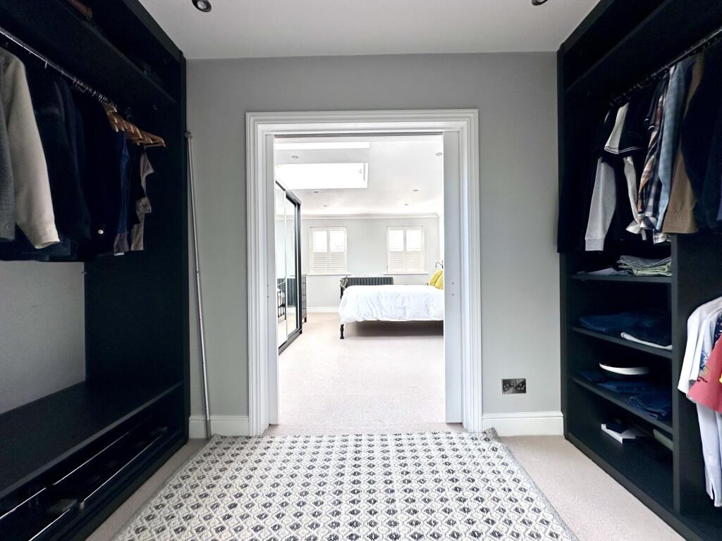 Walk in Wardrobe