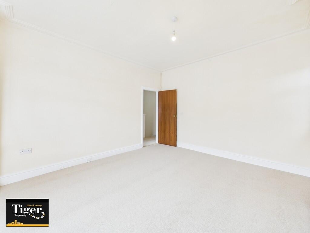 CAM03440G0-PR0332...