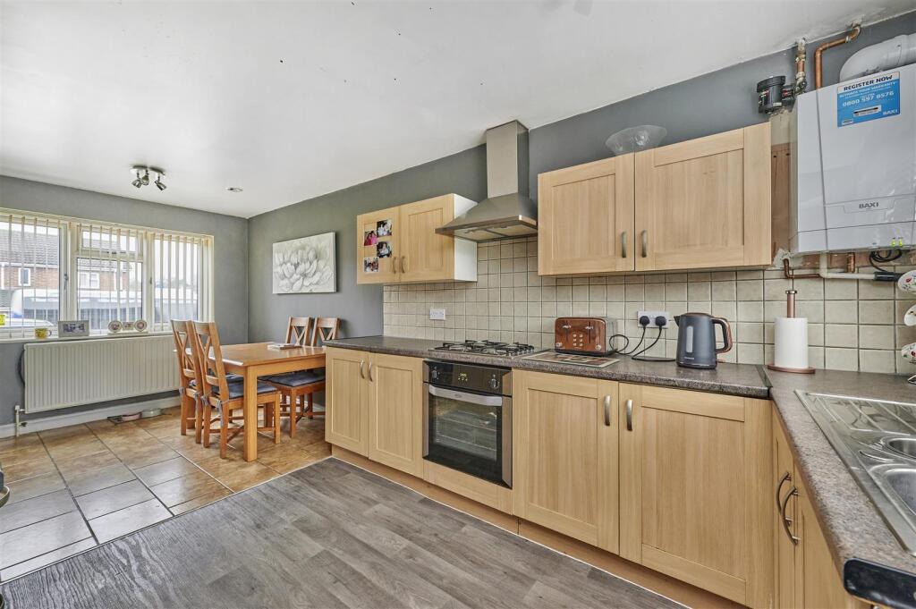 Kitchen/Dining Room