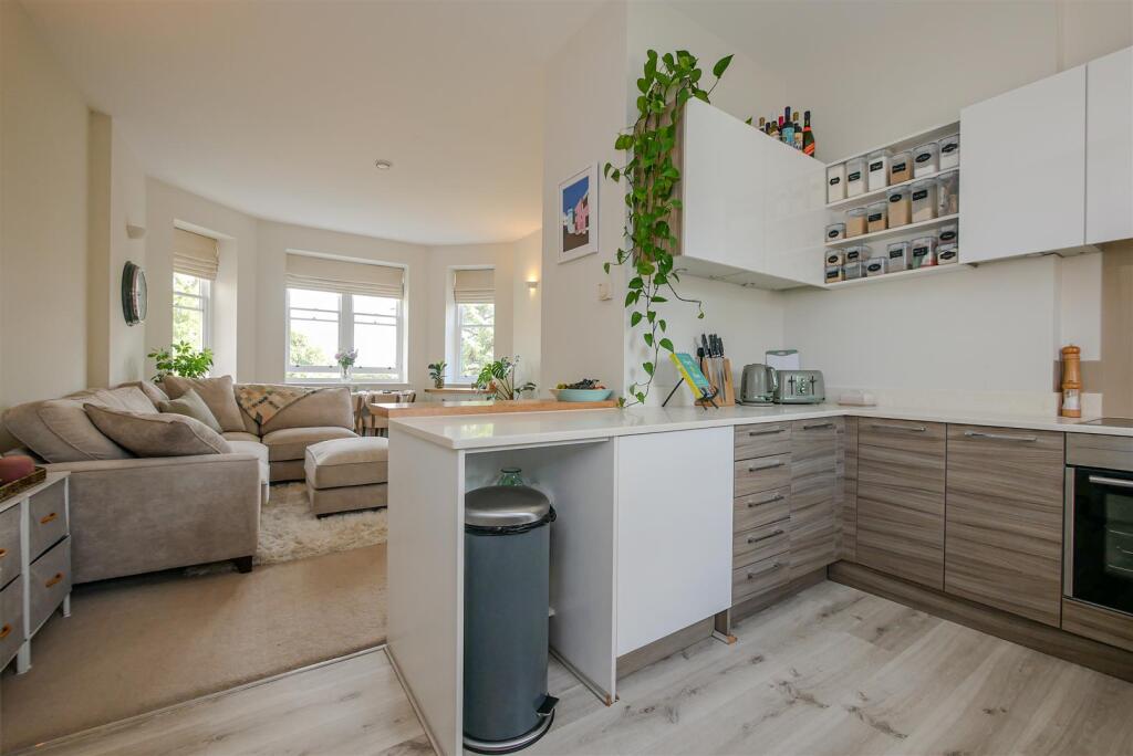 Open Plan Kitchen/Living/Dining Room