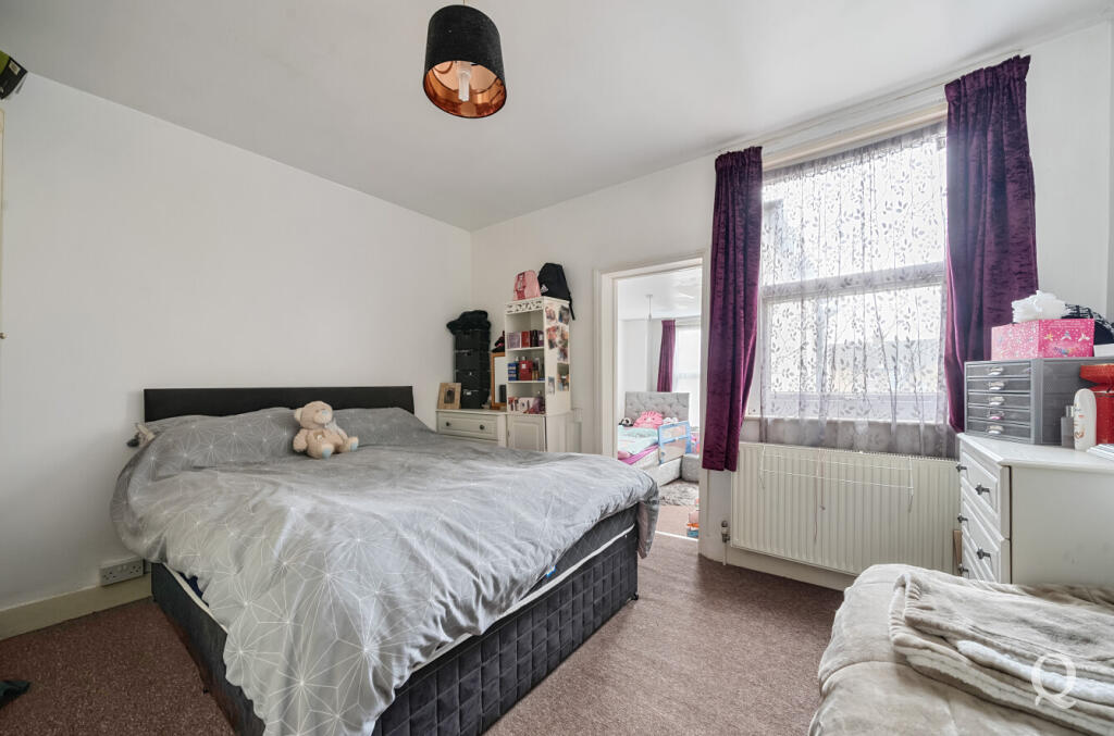 4e340af2-0b00-41a...