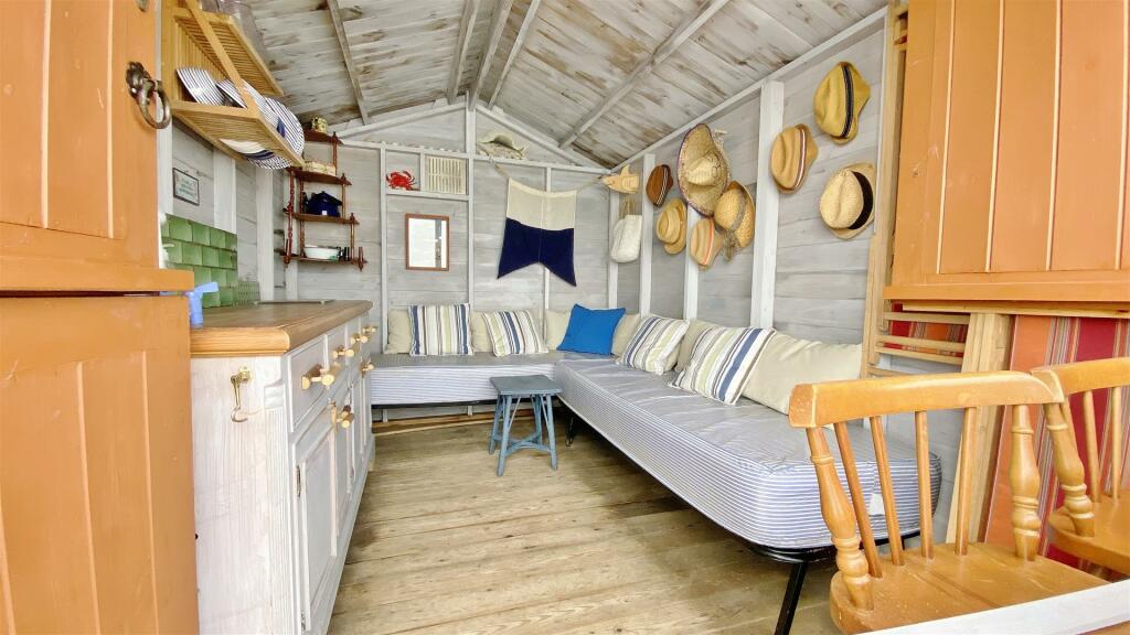 Beach Hut