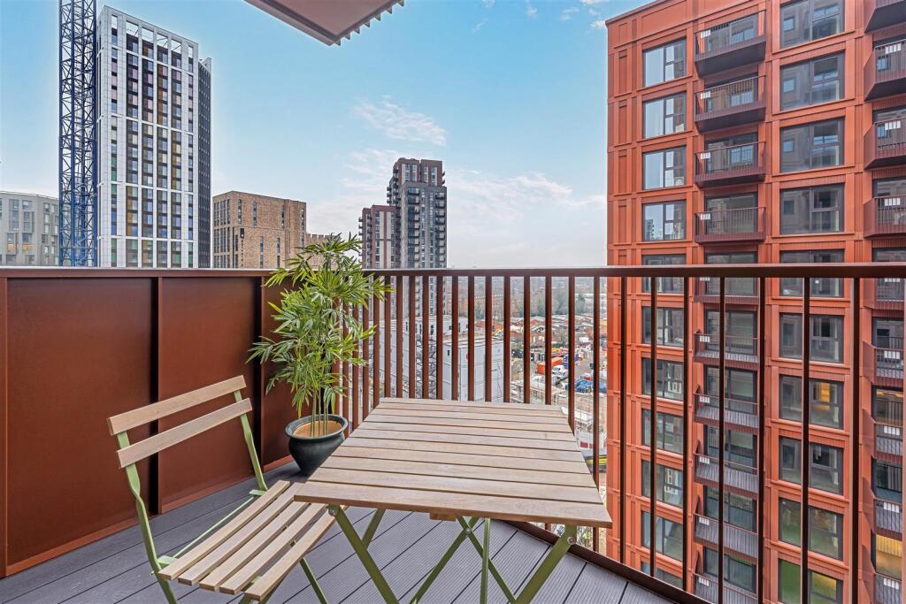 So Resi_Wembley_High Res-64.jpg