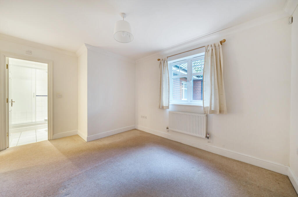 1374032-20-690233...