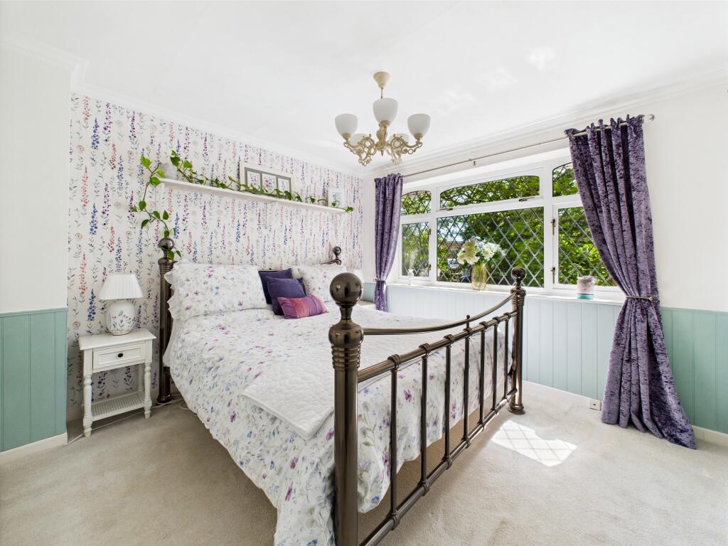 CAM05192G0-PR0053-STILL027