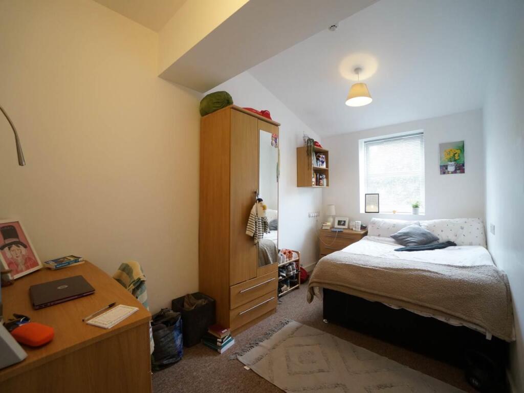 Bedroom 3.JPG