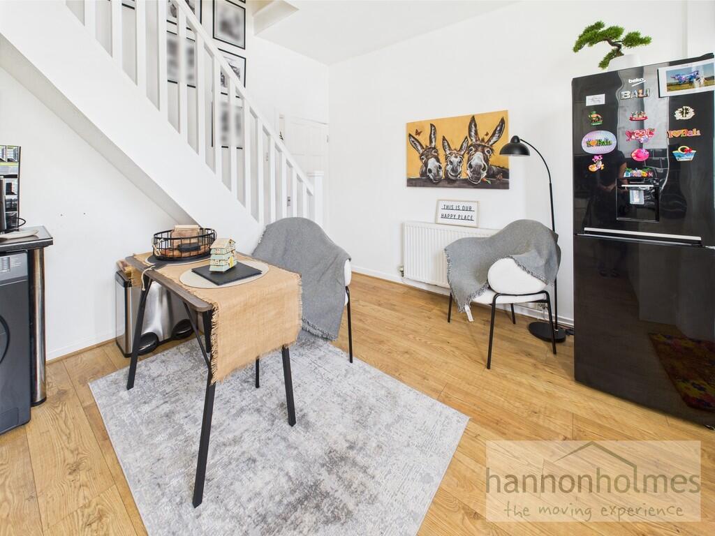 CAM05283G0-PR0046...