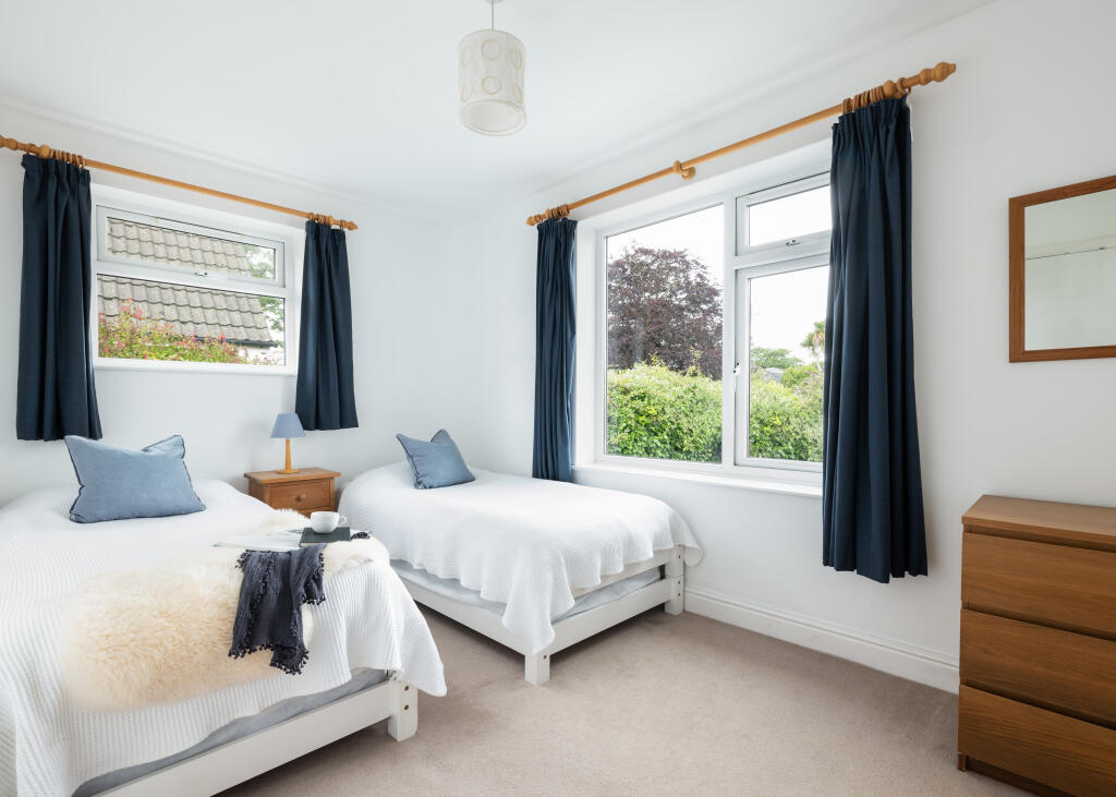 66968751d4699_Lerryn NEW-4