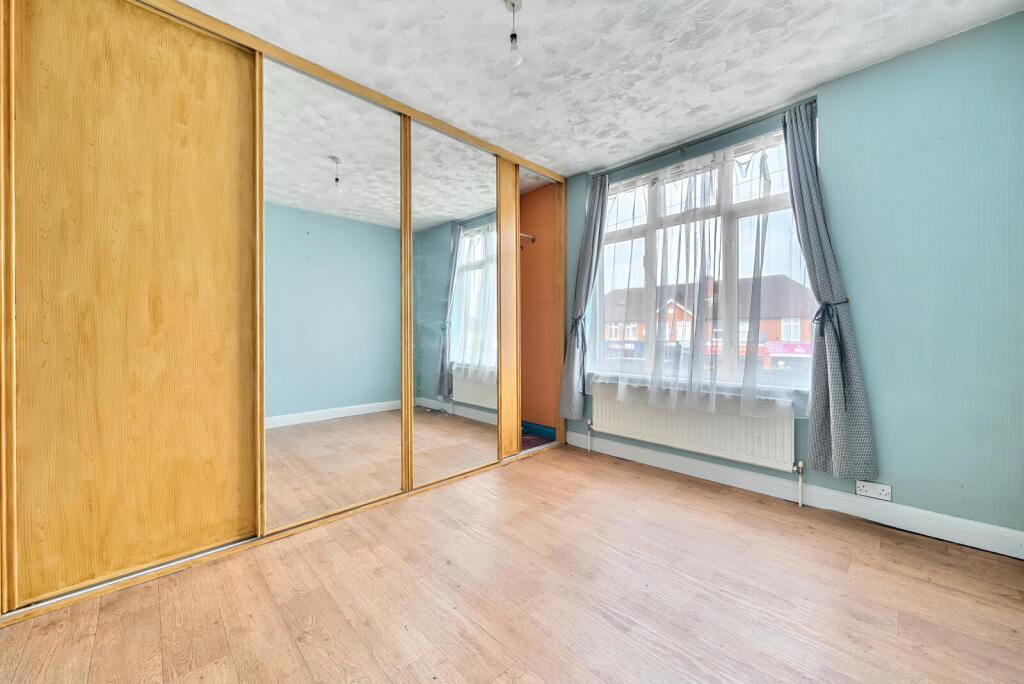 1333494-7-688cb29...