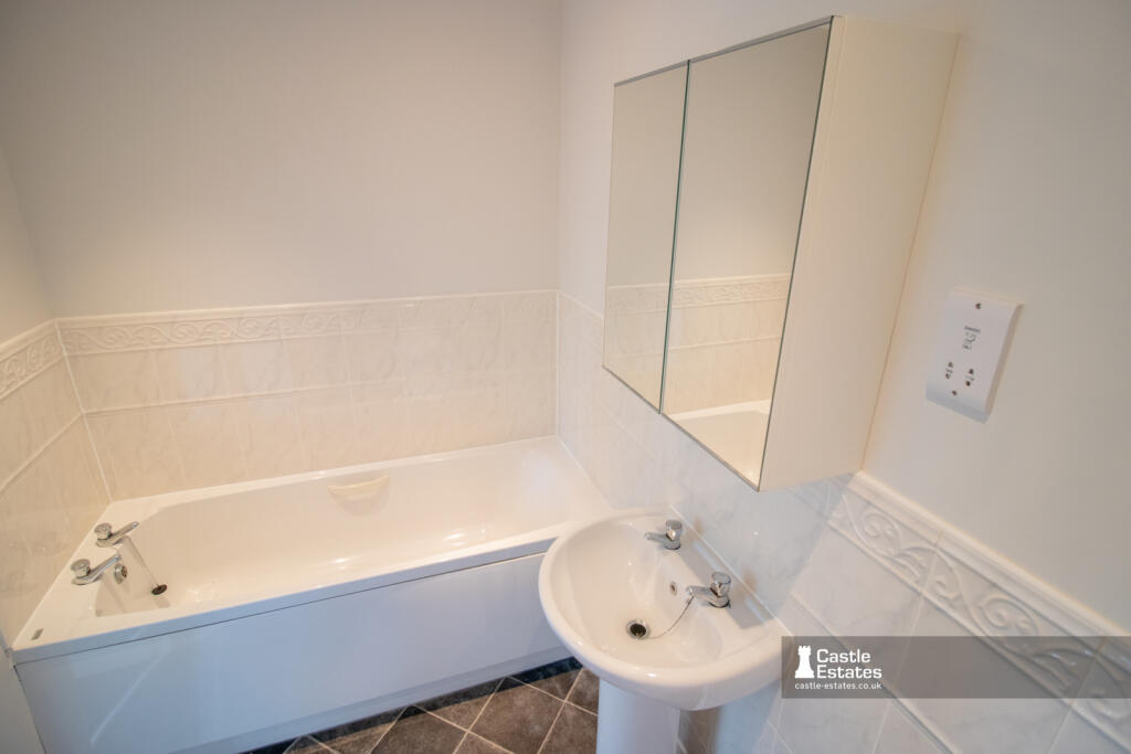 En-Suite 1