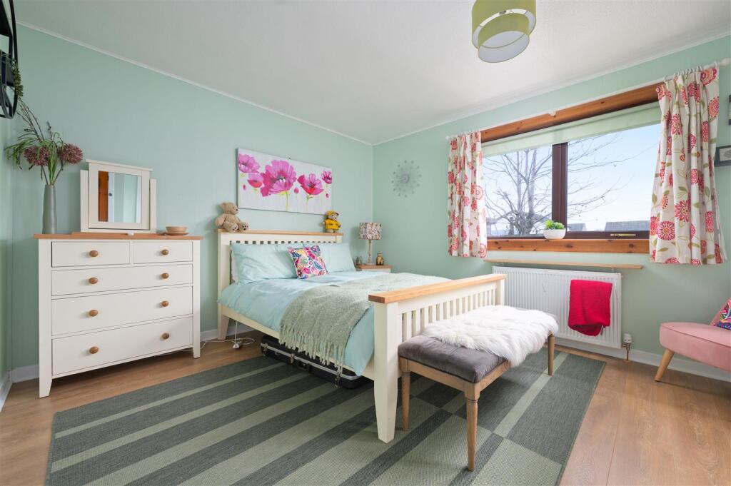70MainStreet020.JPG
