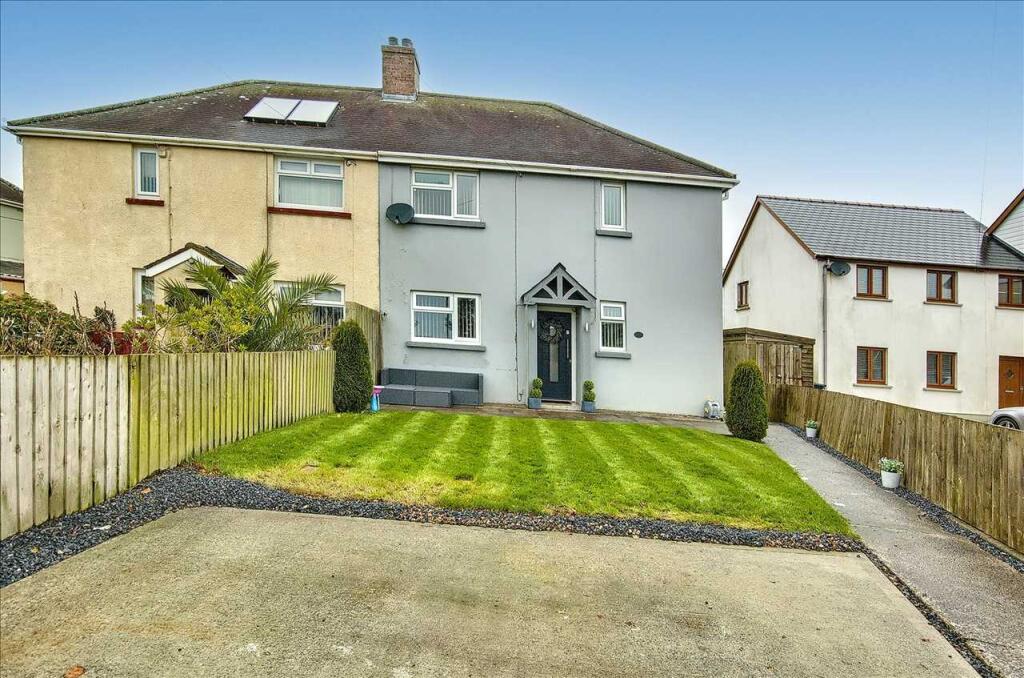 1 River View, Hundleton, Pembroke