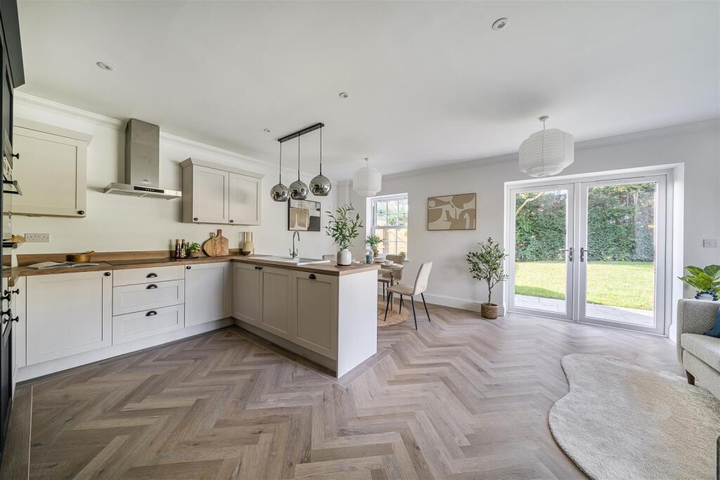 Kitchen/Dining Room