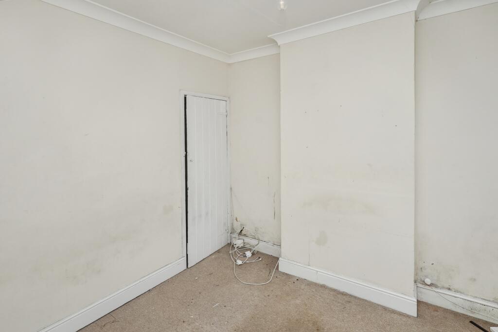 167 Lawn Lane, Hemel Hempstead, Hertfordshire, HP3 9JF