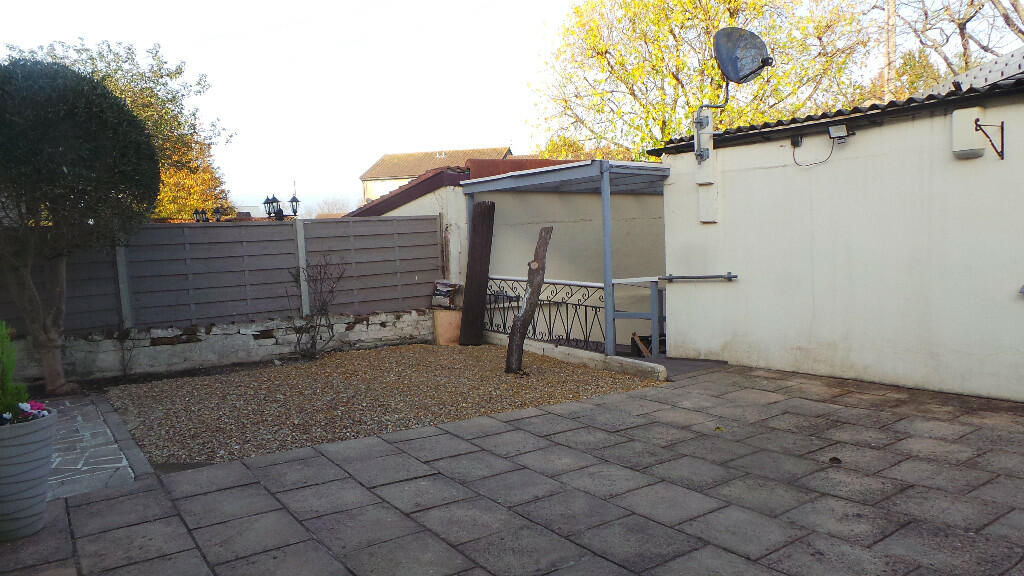 private rear garden