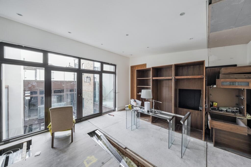 3 Collection Place, 96 Boundary Road, St Johns Wood, London NW8 0RH