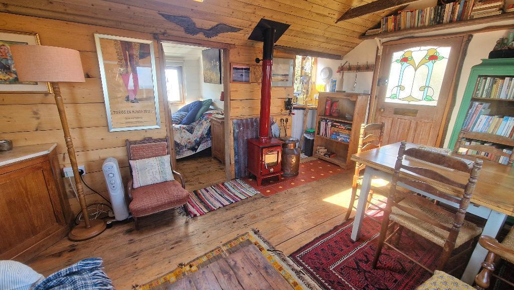 Sitting/Dining Room