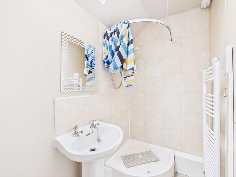 Annex Shower Room