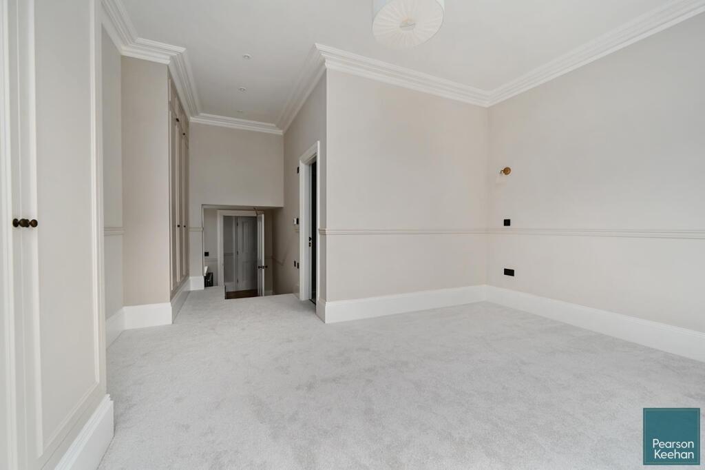 GFF 11 third Avenue, BN3 (21).jpg