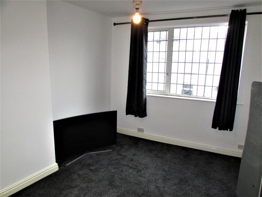 BrownSt34bed1.JPG