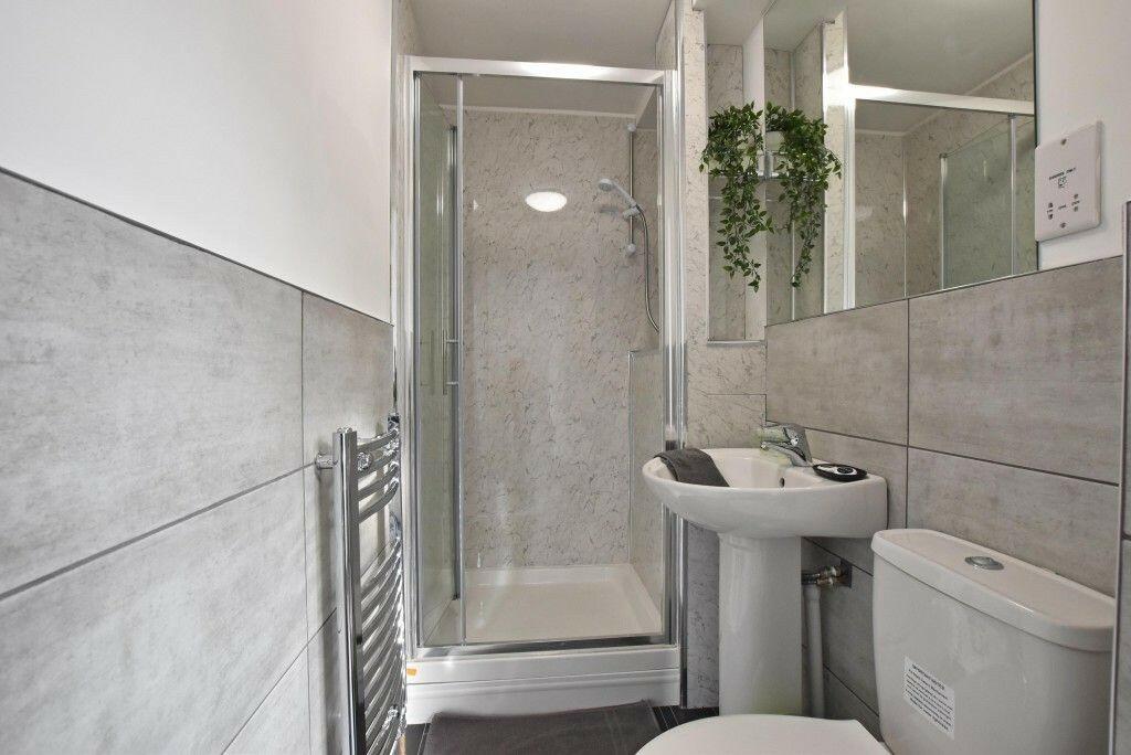 Bedroom 1 ensuite
