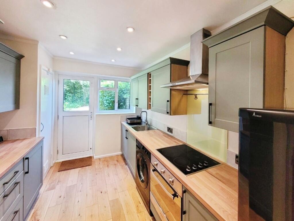 pbox-kitchen-321005.jpg