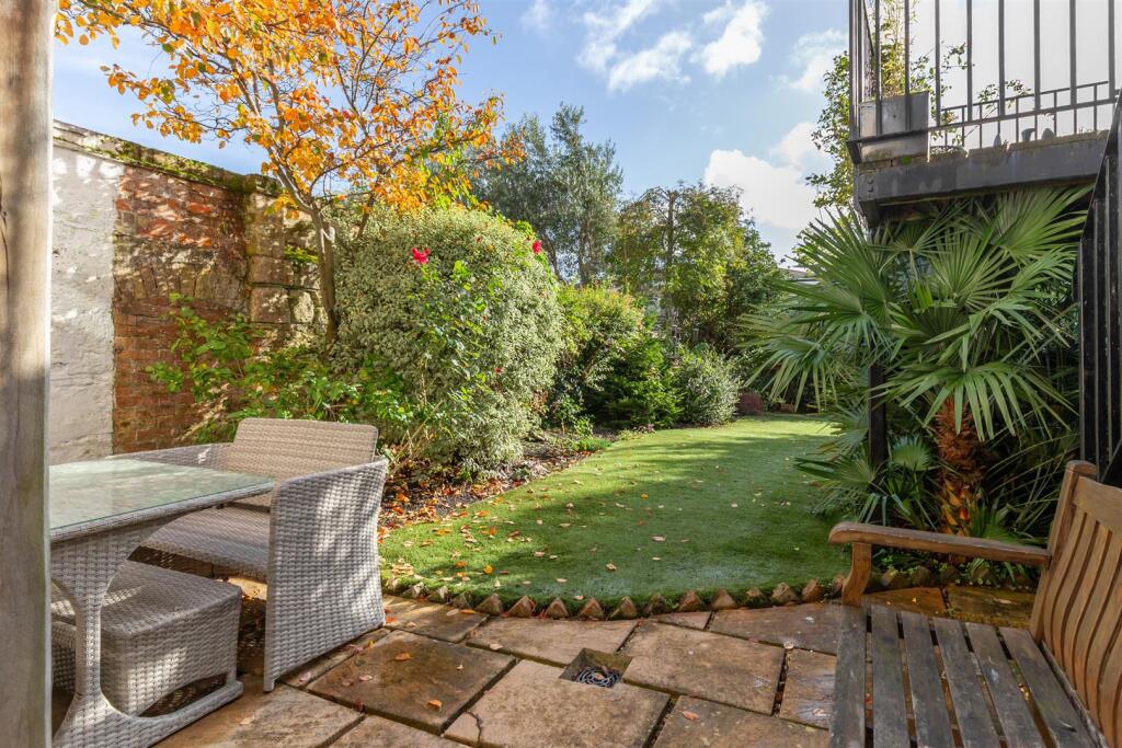 Terrace and Garden