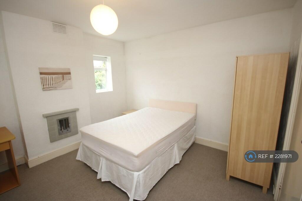 Bed 4