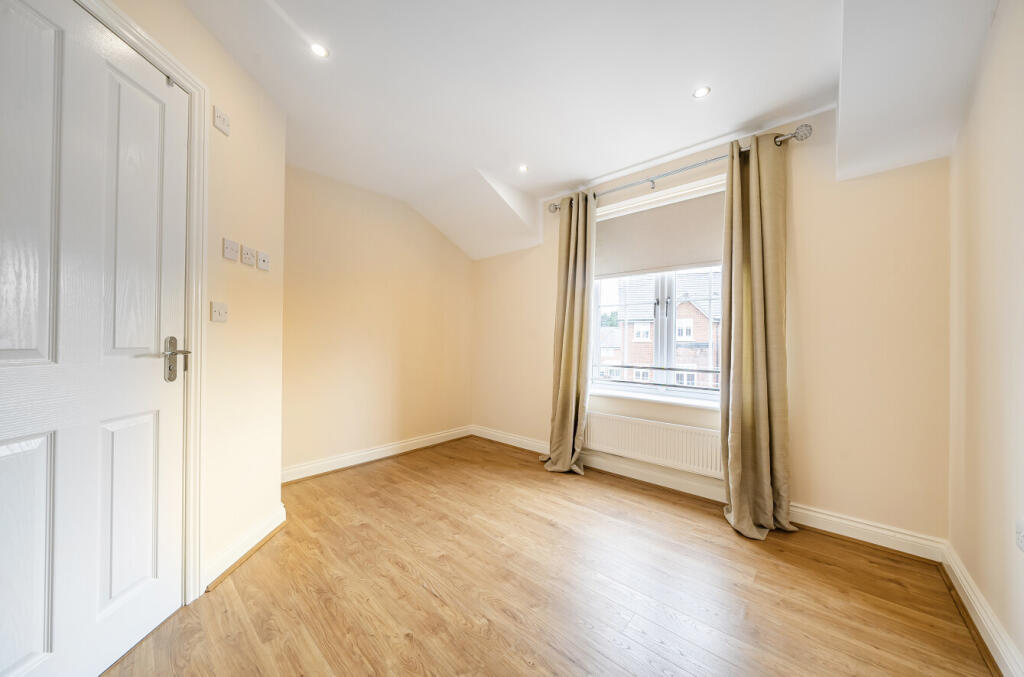 1311259-10-68518a...