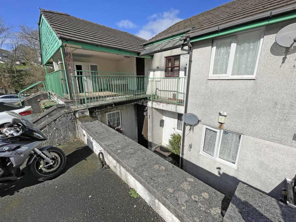 Clittaford View 5 Front.jpg