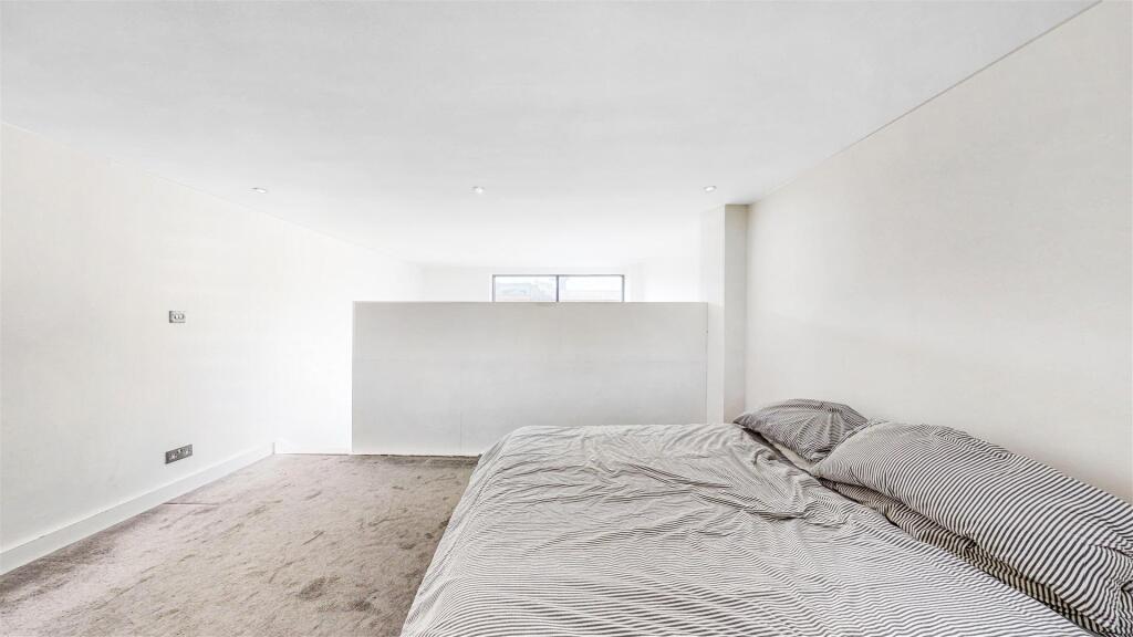 Flat 18, 97-113 Curtain Road - S2RibJNGJNlLXxSzl8t