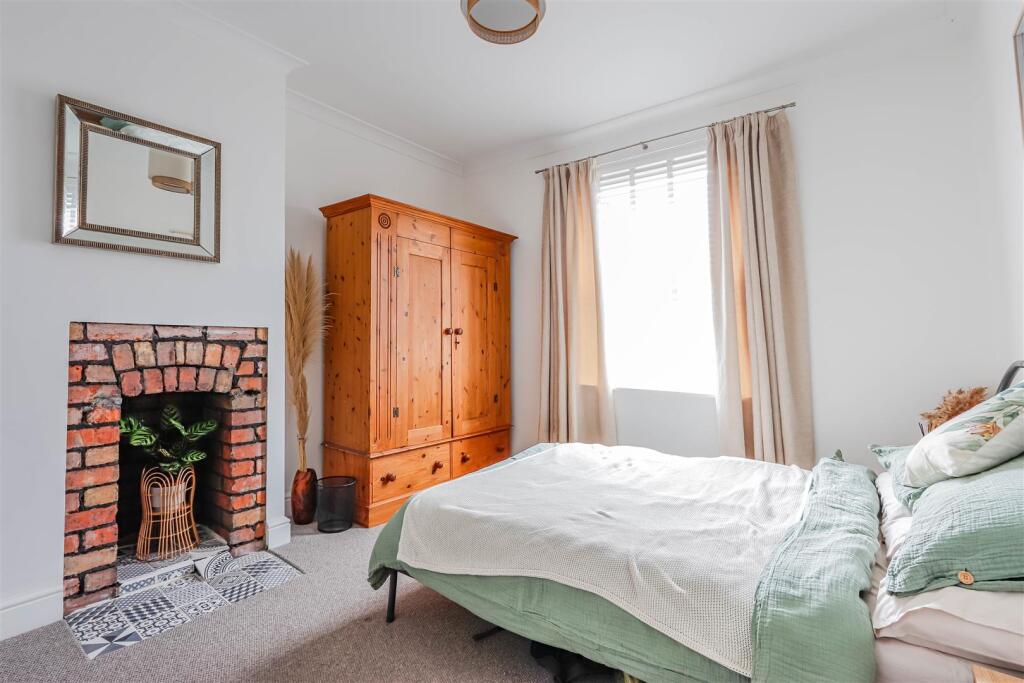 Tynewydd Road_-8.jpg