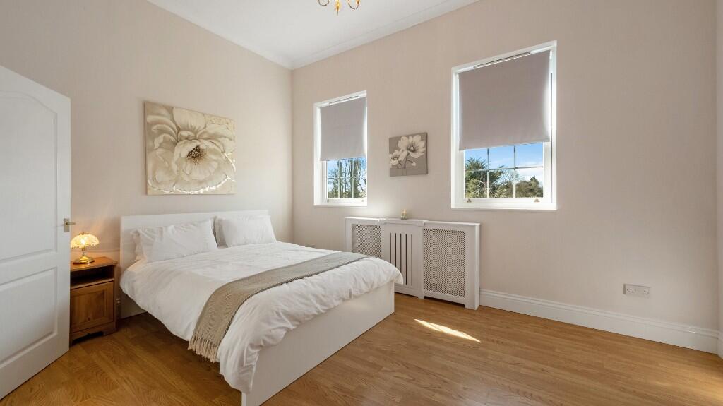 Second bedroom