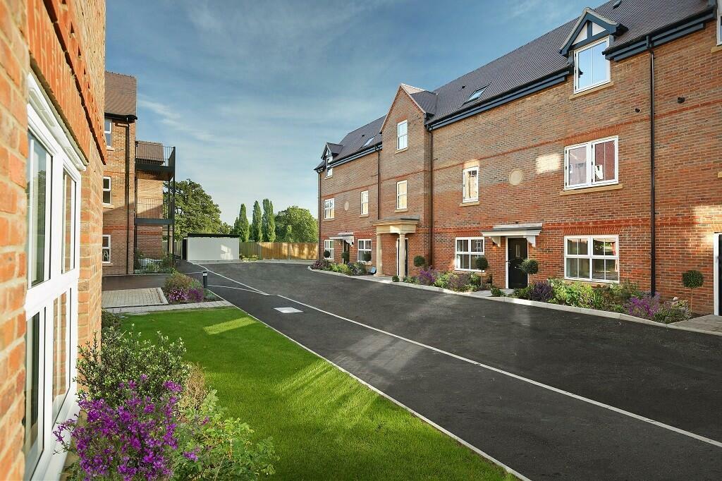 Pinewood Place