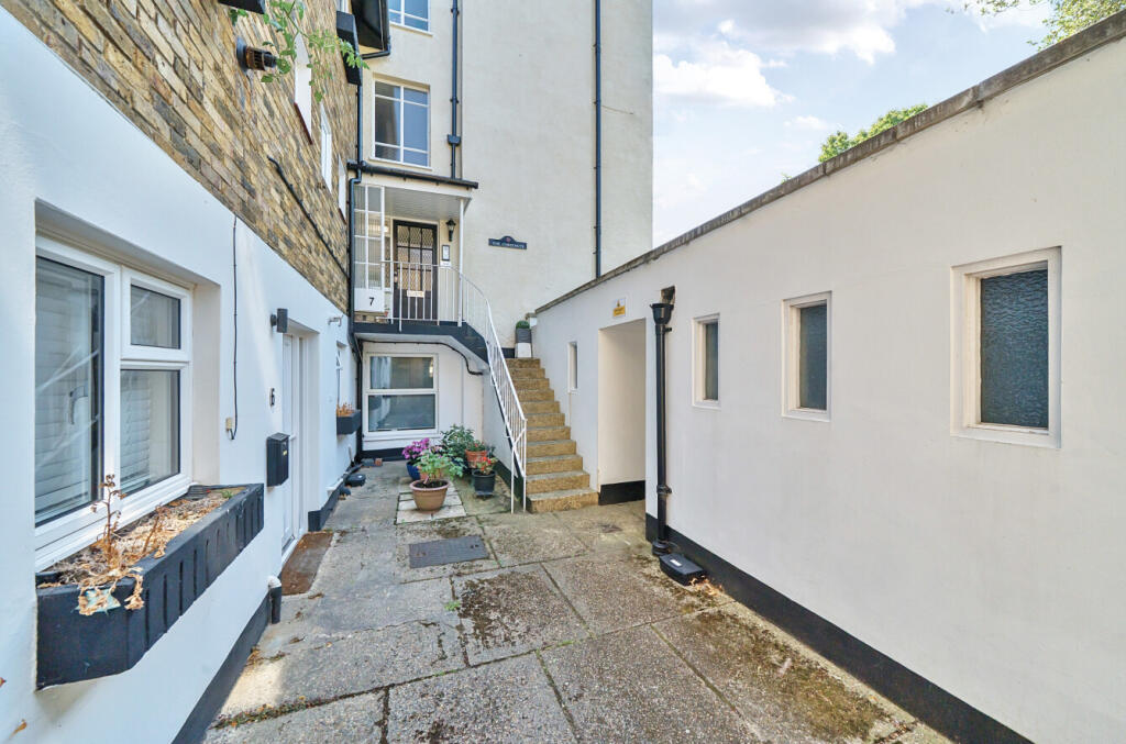 1324255-15-686fc2...