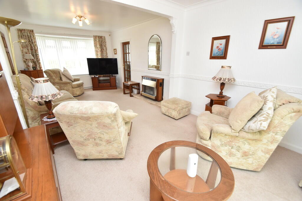 Lounge 2