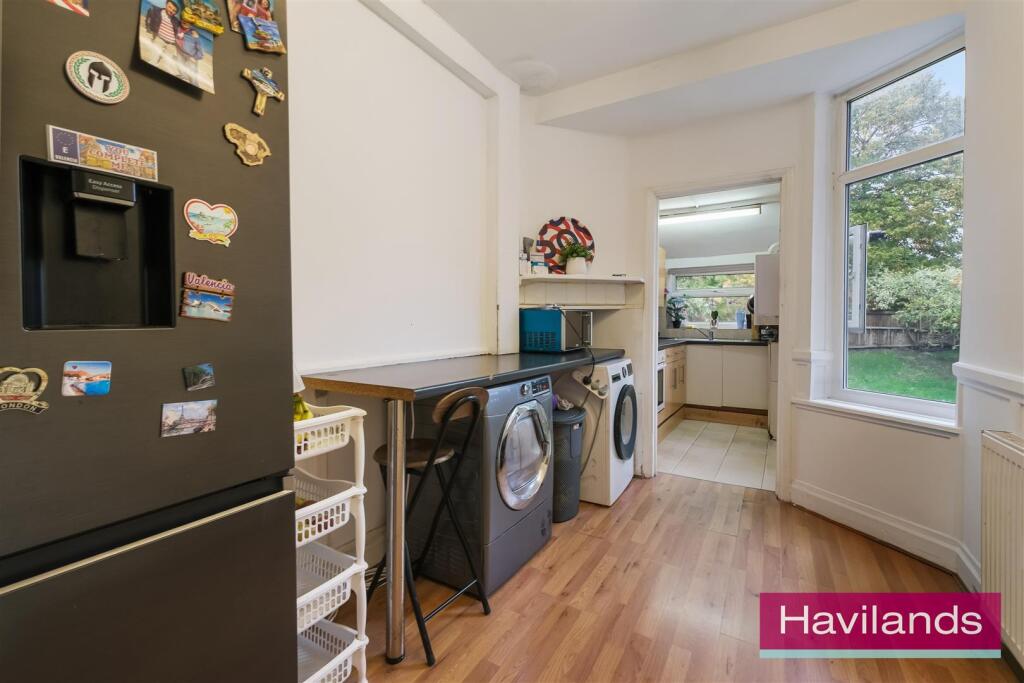 Firs Park Avenue-17.jpg