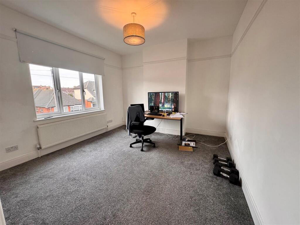 Bedroom.jpg